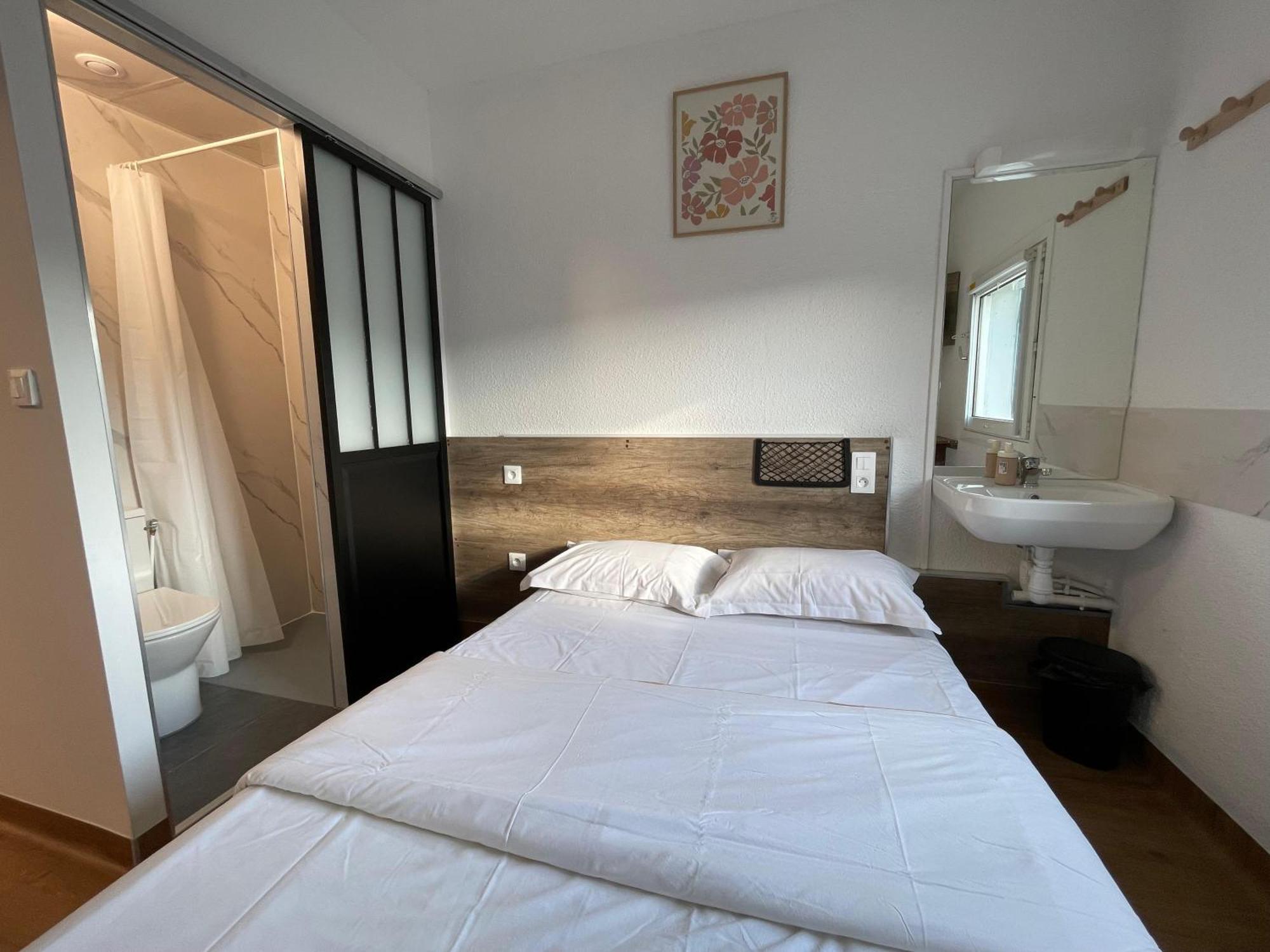 Hotel Thania Frontignan Εξωτερικό φωτογραφία