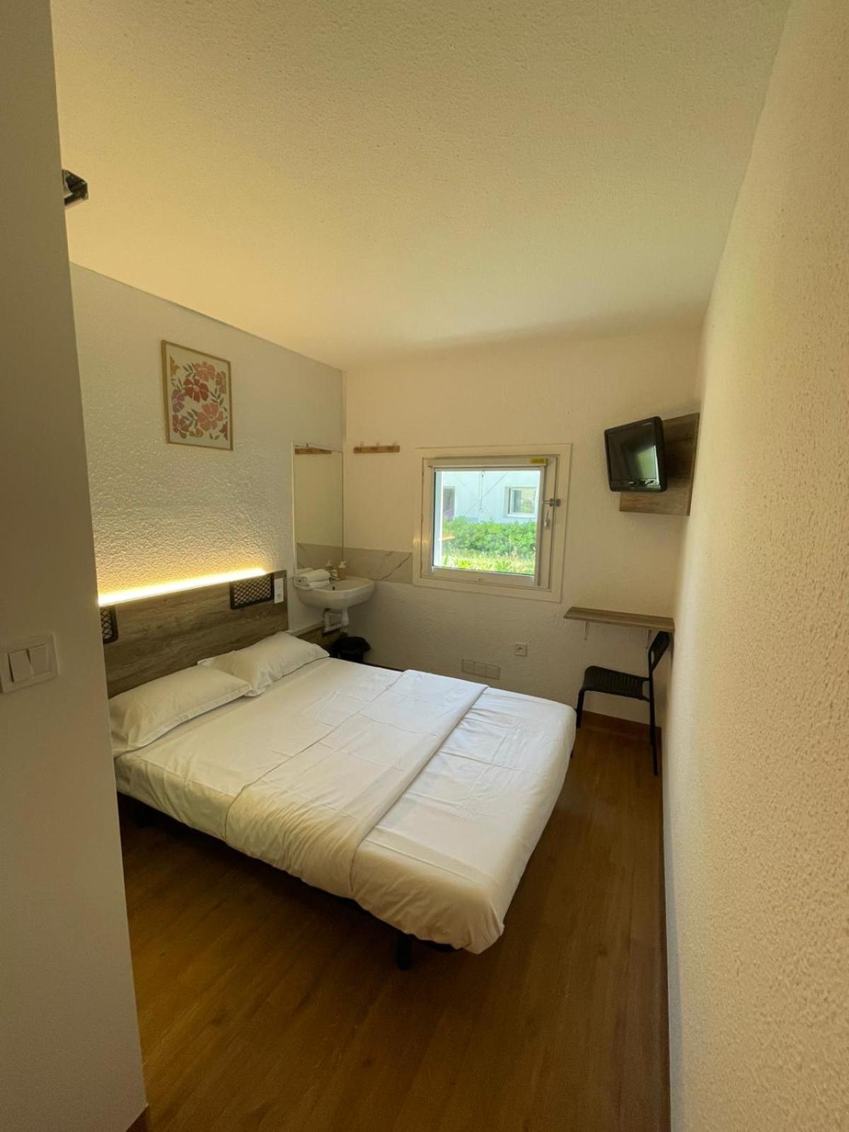 Hotel Thania Frontignan Εξωτερικό φωτογραφία