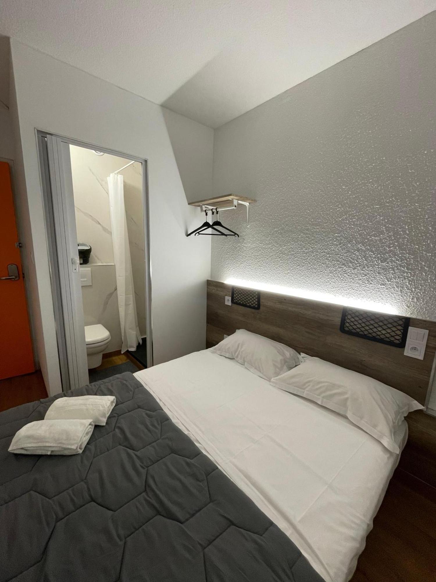 Hotel Thania Frontignan Εξωτερικό φωτογραφία